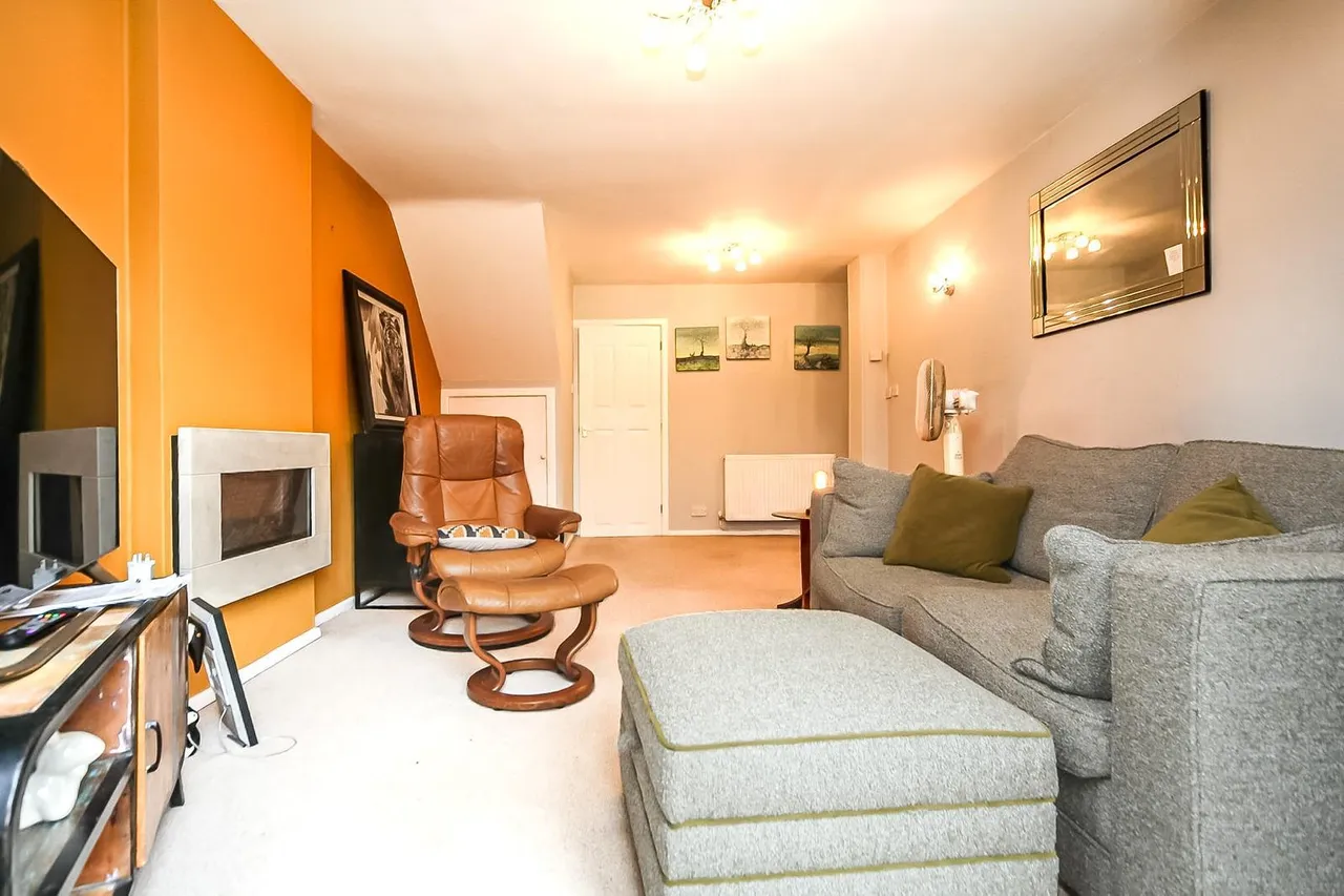 Armstrong Close, Leamington Spa, CV31, photo 5