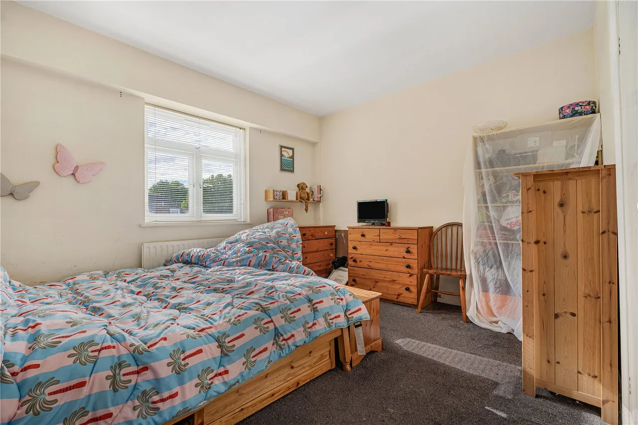 Upper Richmond Road, London, SW15, photo 4