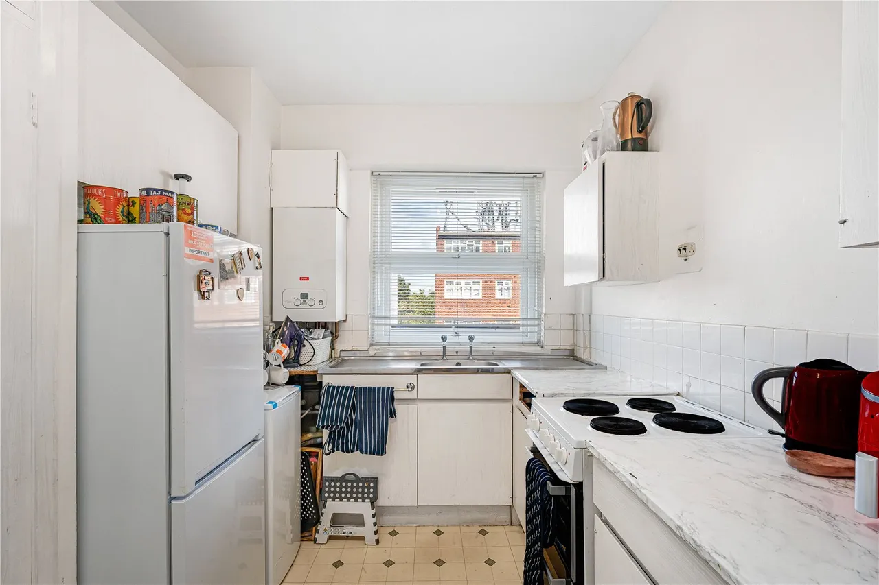 Upper Richmond Road, London, SW15, photo 8