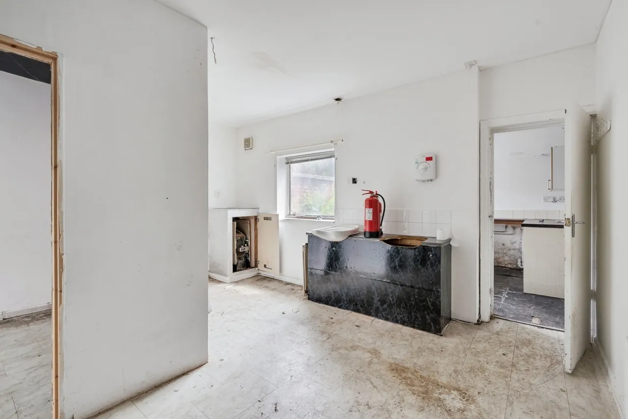 Leigh Road, Westhoughton, BL5, photo 6