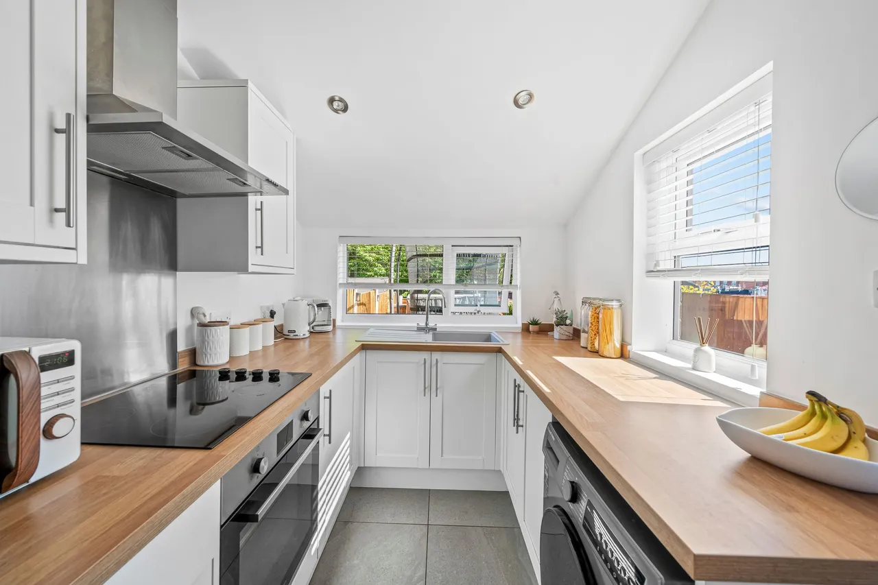 Wigan Road, Ashton-In-Makerfield, Wigan, Wigan, WN4 0BX, photo 11