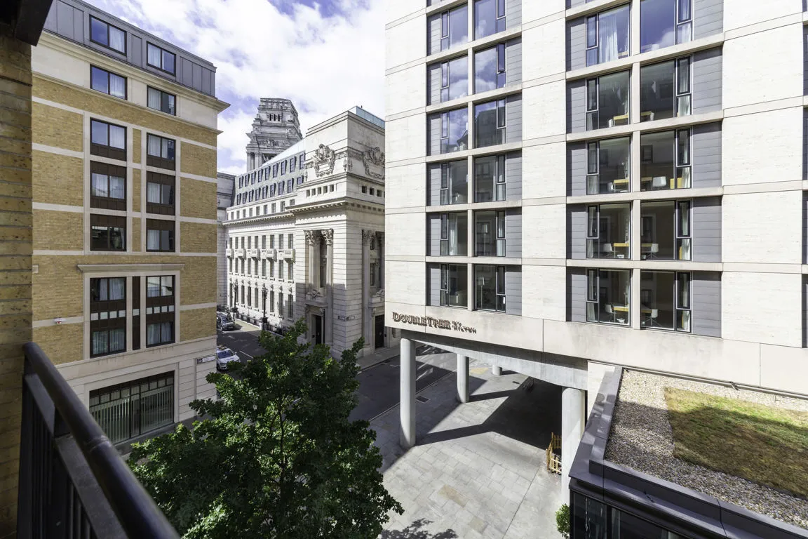 Pepys Street, London, photo 9