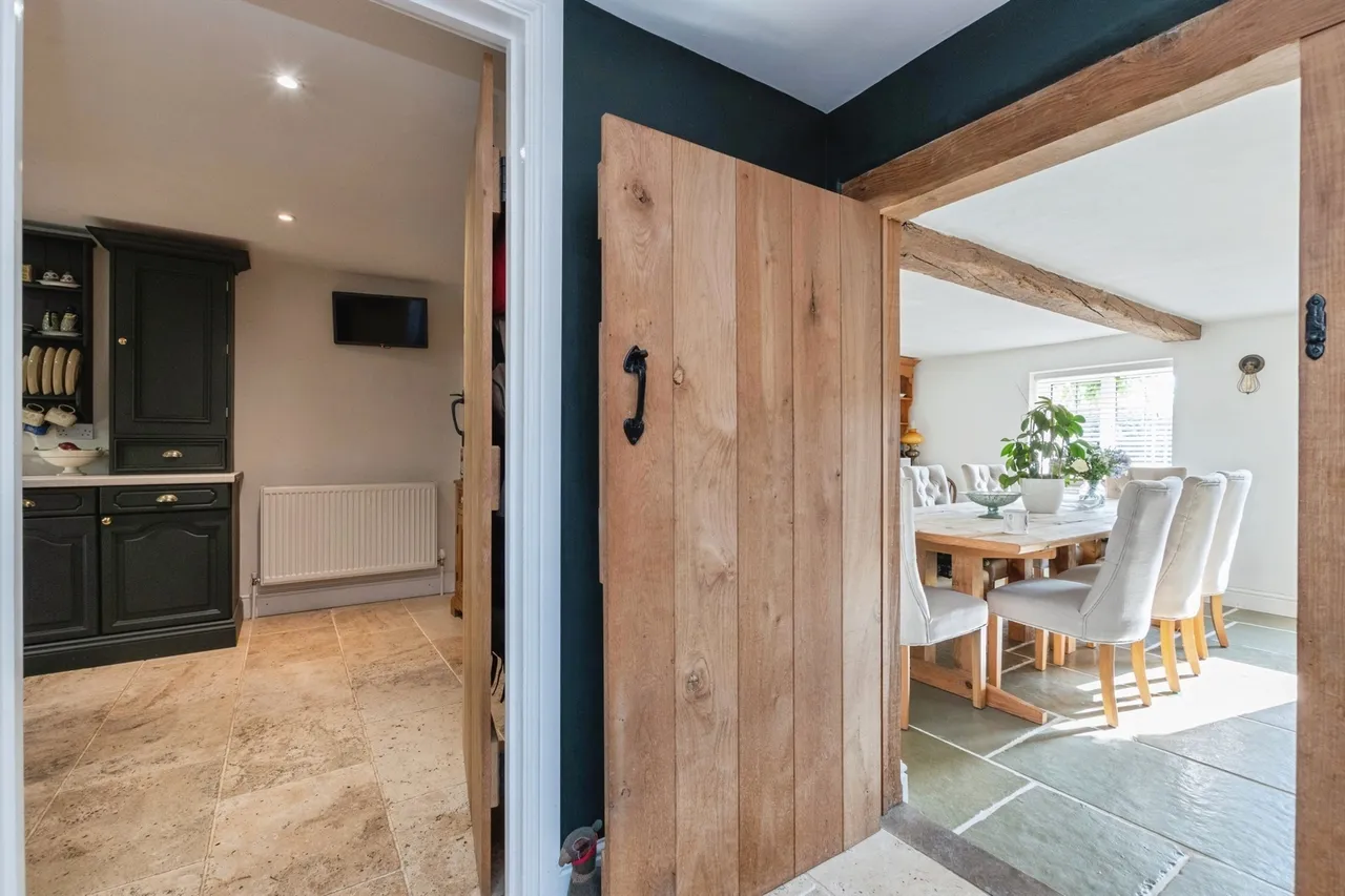 Breamore Road, Downton, Salisbury, photo 8