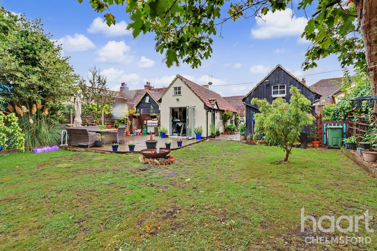 The Street, Southminster, CM0, photo 34