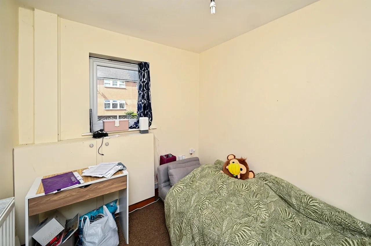 Woodside Place, Clay Cross, S45, photo 8