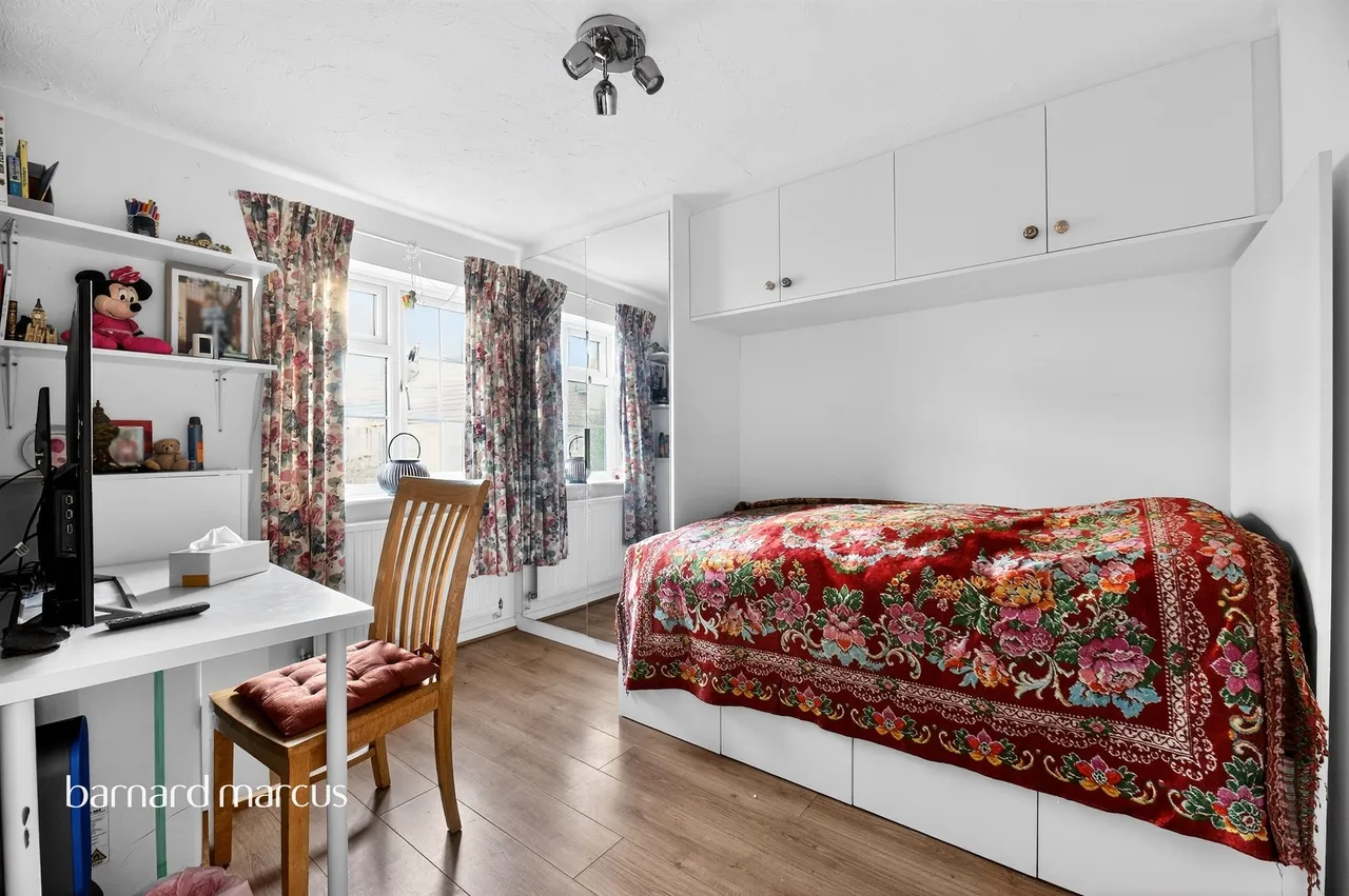 Wilkins Close, Mitcham, CR4, photo 8