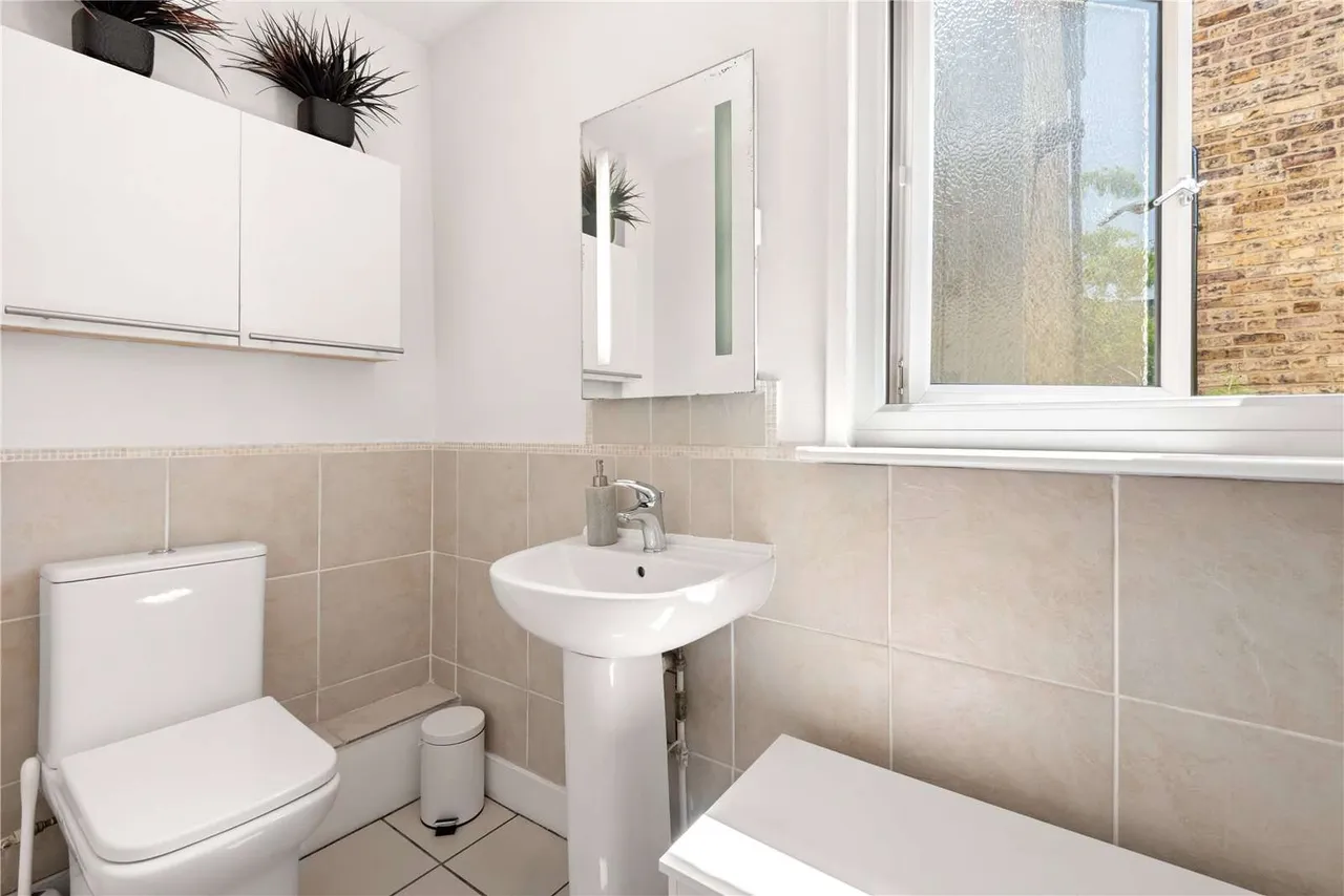 Lessar Avenue, Lambeth, London, SW4 9HQ, photo 11