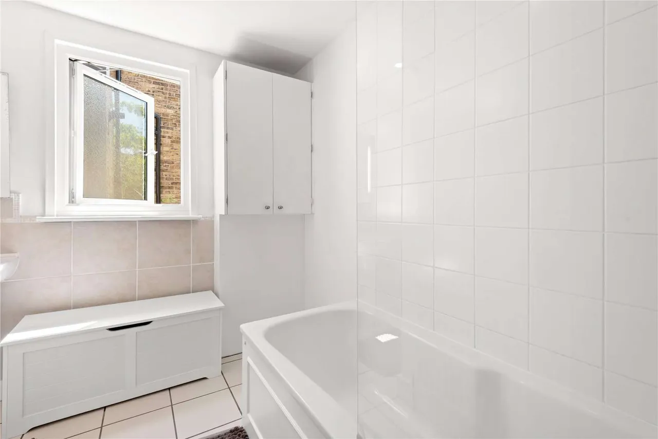 Lessar Avenue, Lambeth, London, SW4 9HQ, photo 12