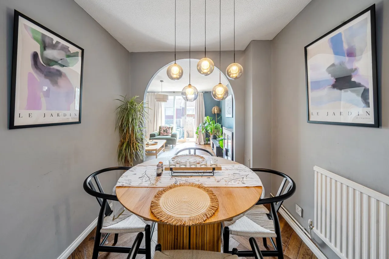 2 bed house for sale — Dallas Road, SE26