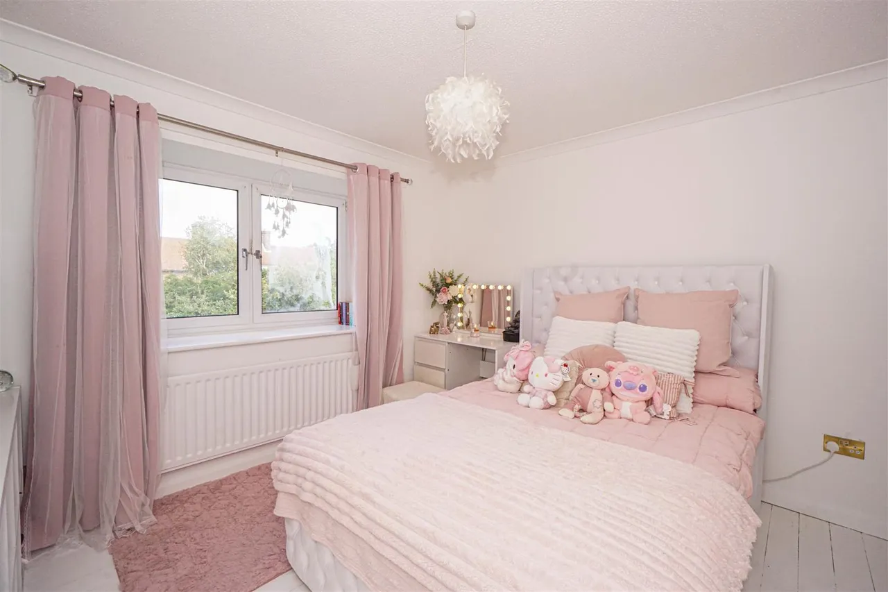 Hawthorn Avenue, Bexhill-On-Sea, photo 11