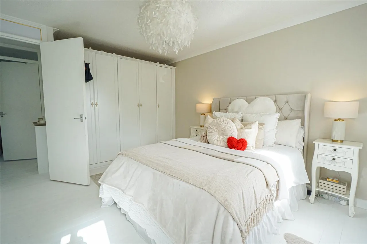 Hawthorn Avenue, Bexhill-On-Sea, photo 23