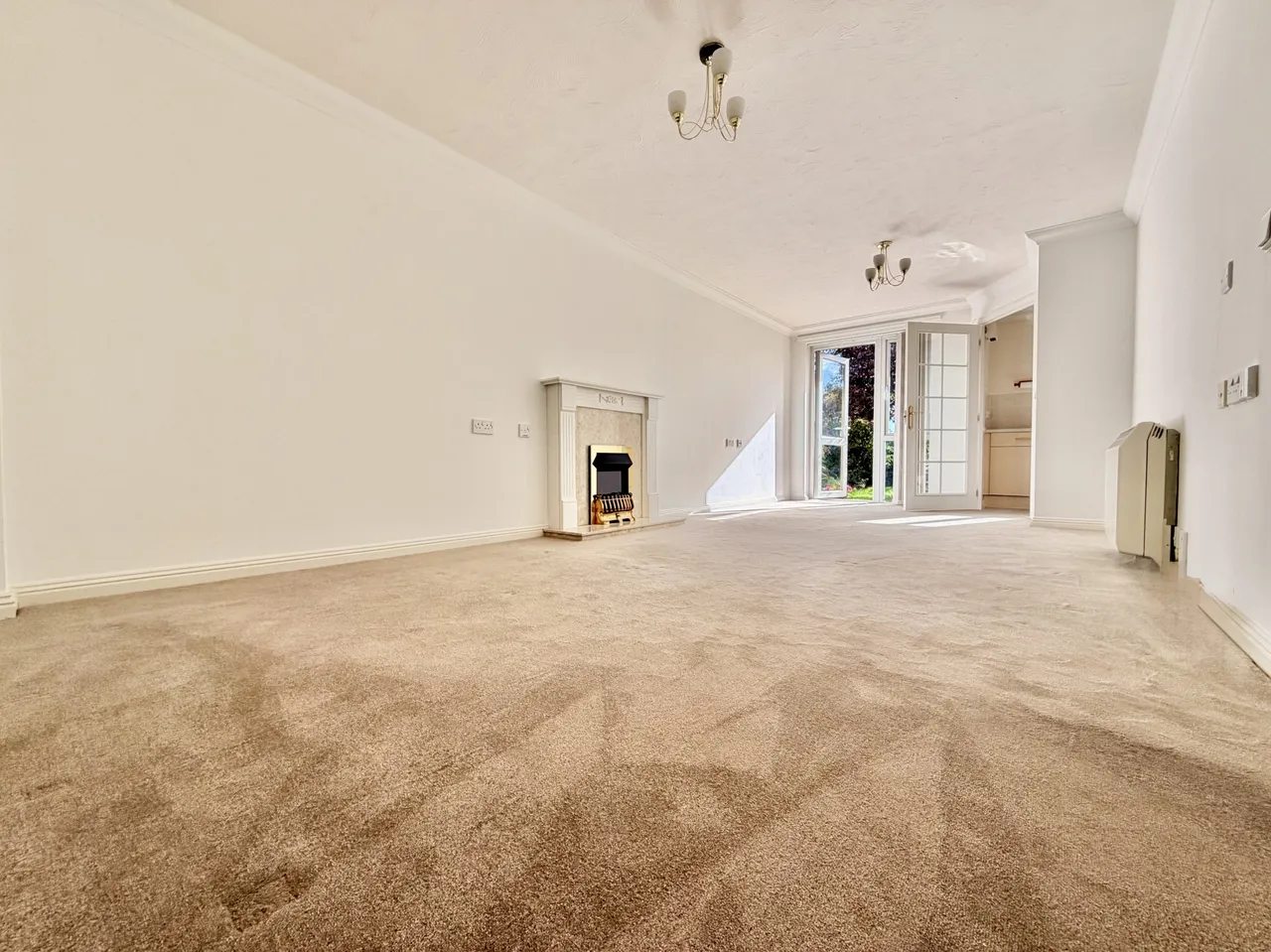 High Street, Portishead, BS20, photo 2