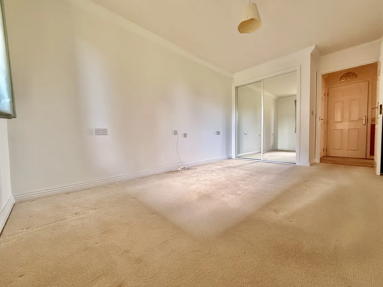 High Street, Portishead, BS20, photo 8