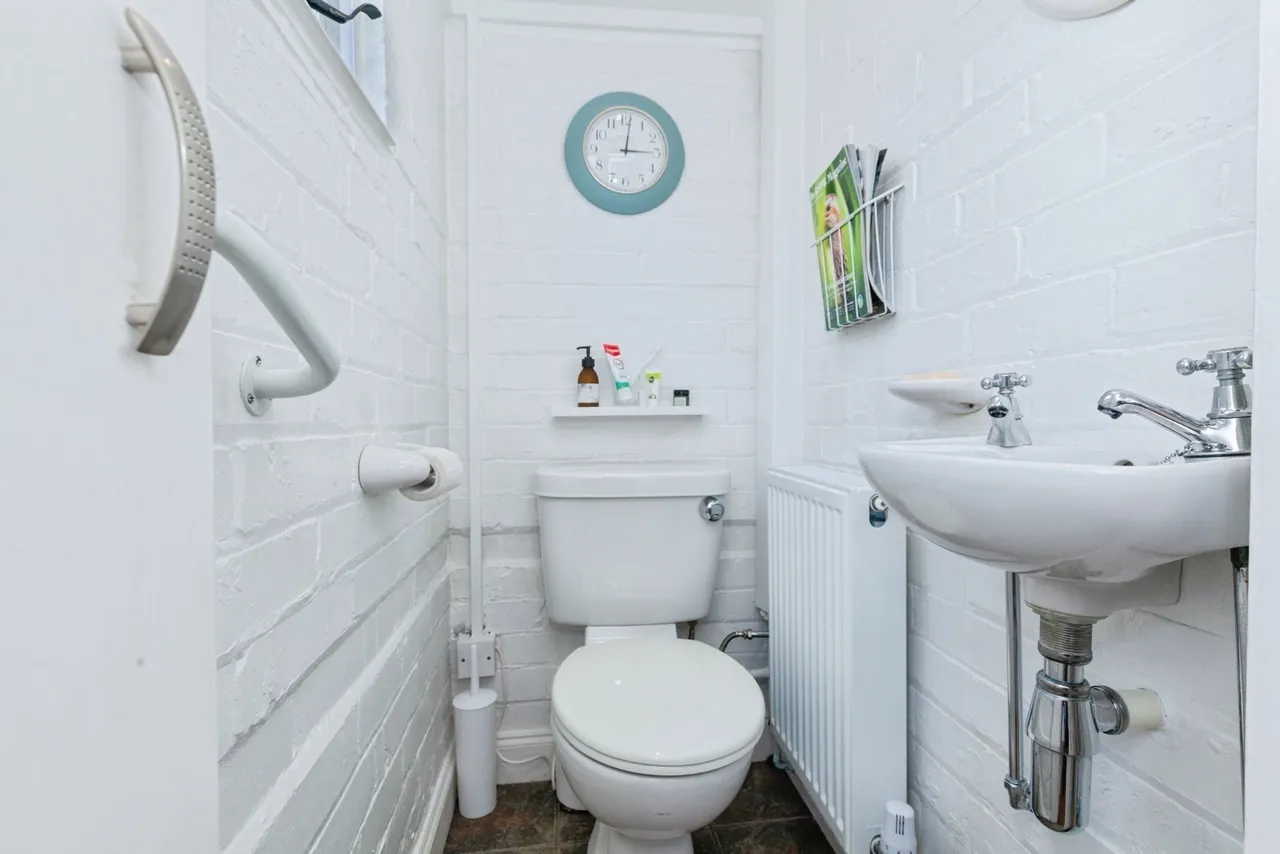 Thurlaston Lane, Croft, LE9, photo 10