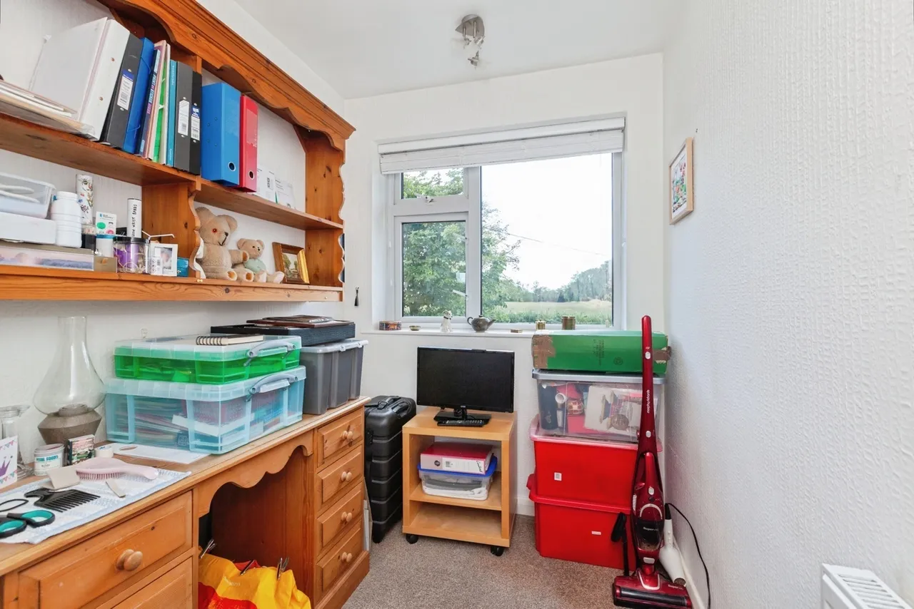 Thurlaston Lane, Croft, LE9, photo 14
