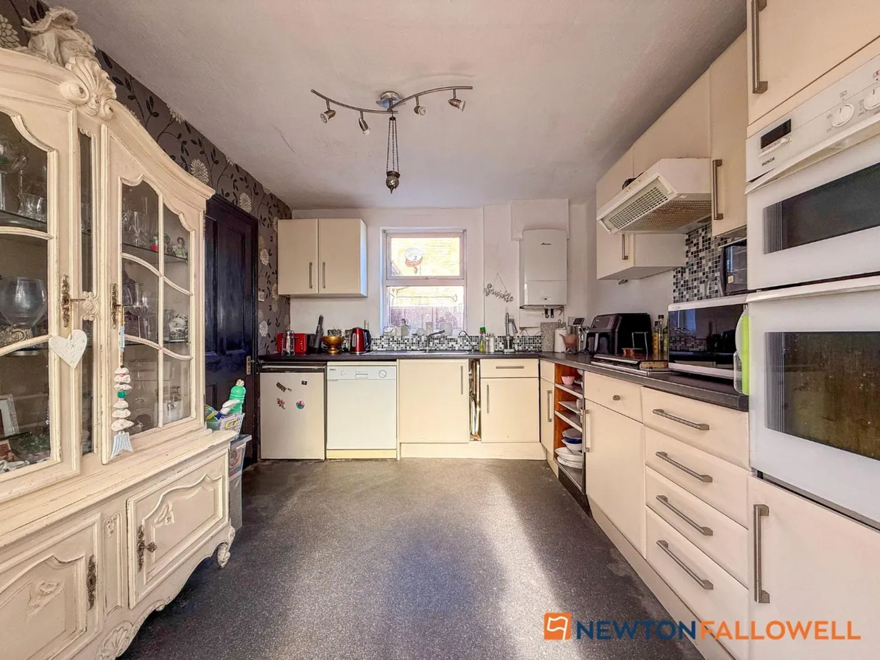 London Road, Balderton, NG24, photo 10