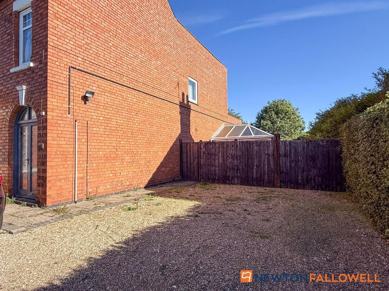 London Road, Balderton, NG24, photo 24