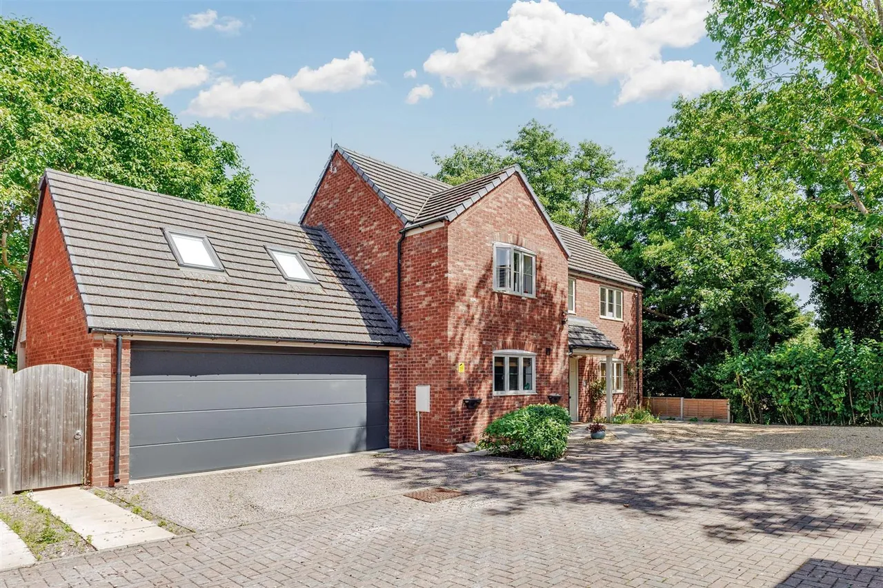 4 bed house for sale — Wilkins Close, Shipston-On-Stour, CV36