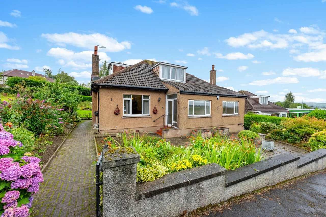 6 bed house for sale — 4 Baljaffray Road, Bearsden, G61 4QJ