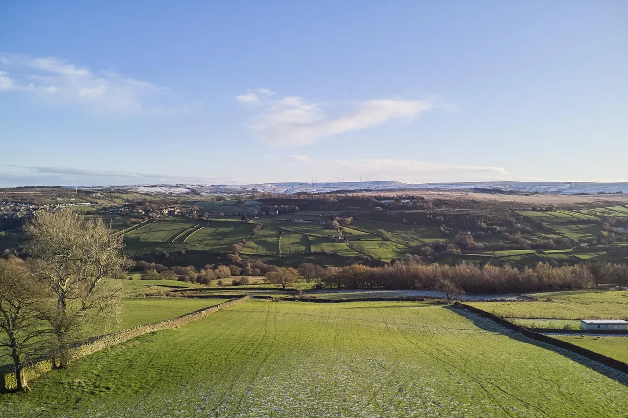 Hob Cote Lane, Oakworth, BD22, photo 23