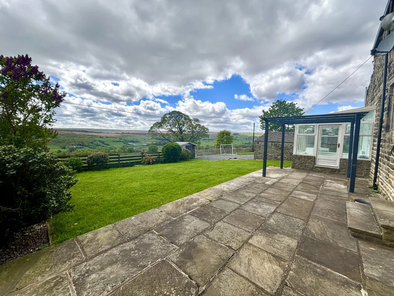 Hob Cote Lane, Oakworth, BD22, photo 20