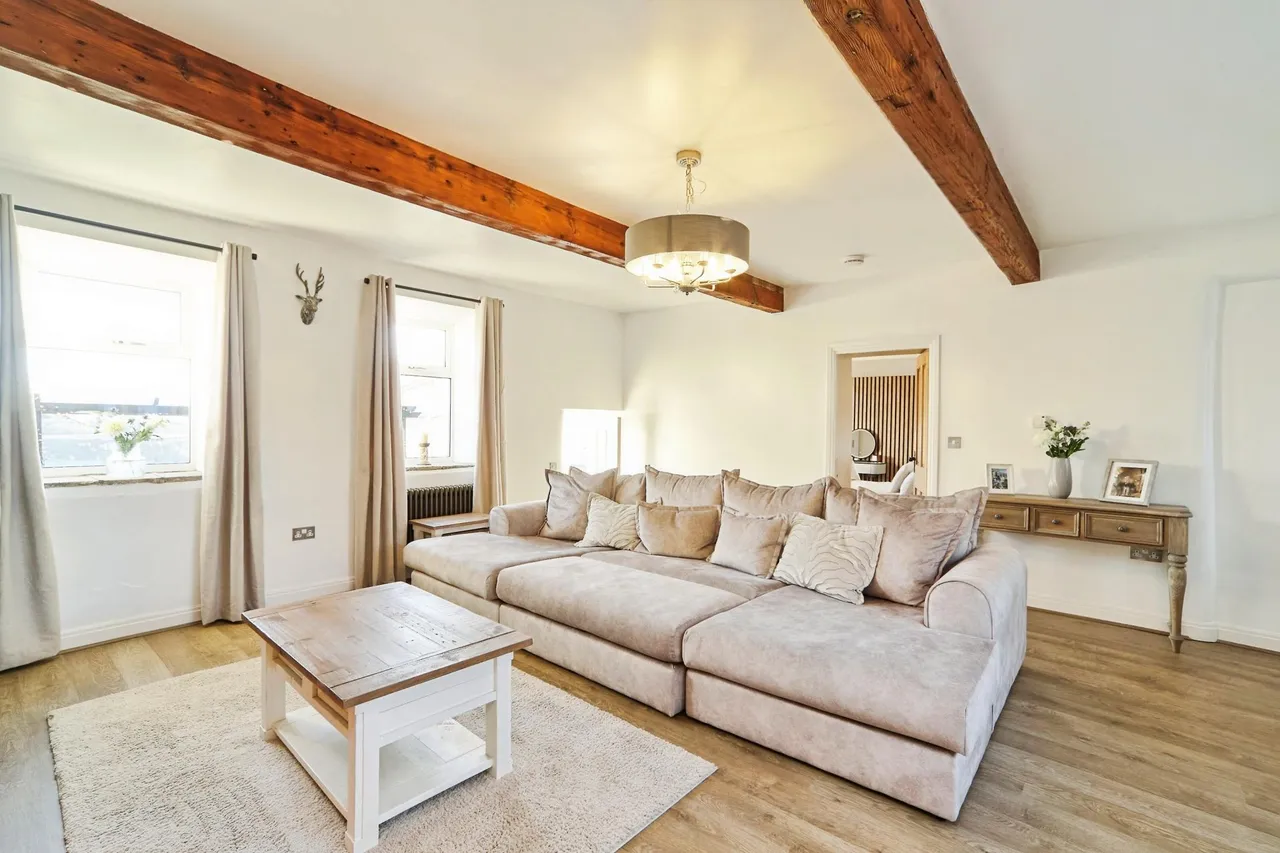 Hob Cote Lane, Oakworth, BD22, photo 8