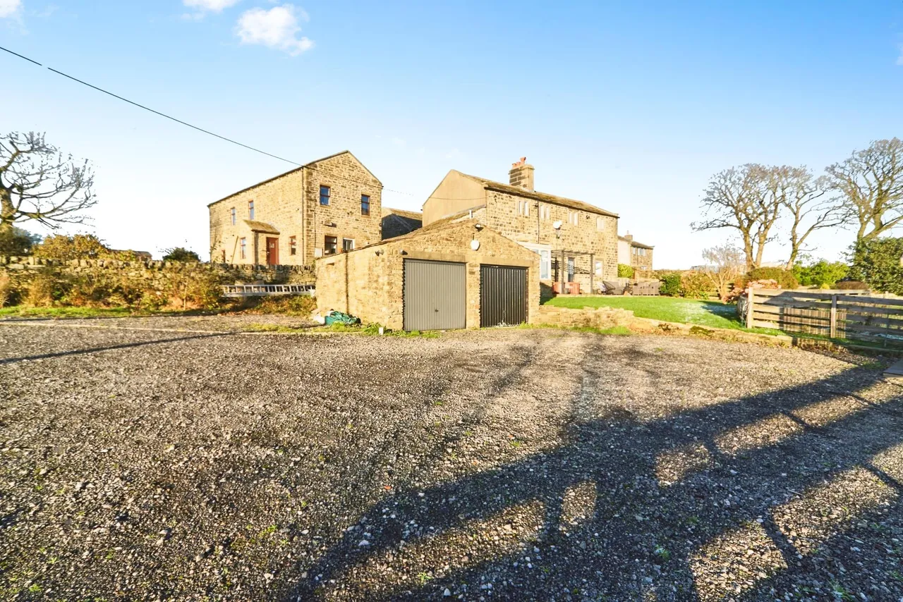 Hob Cote Lane, Oakworth, BD22, photo 27