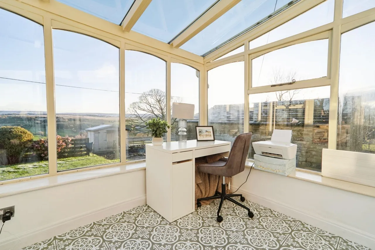 Hob Cote Lane, Oakworth, BD22, photo 11