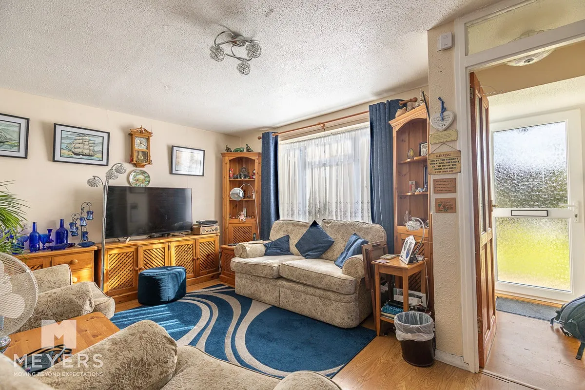 Littlemoor Avenue, Bournemouth, BH11, photo 2