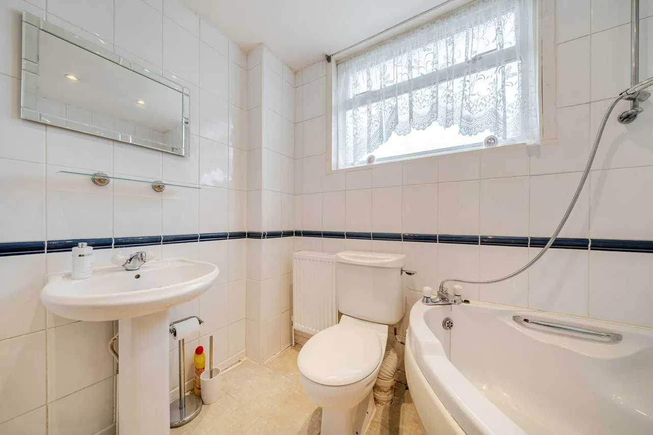 Osborne Road, DA17, photo 16
