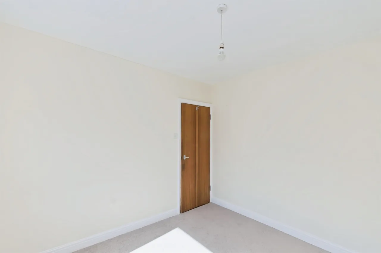 Bevendean Crescent, Brighton, photo 10