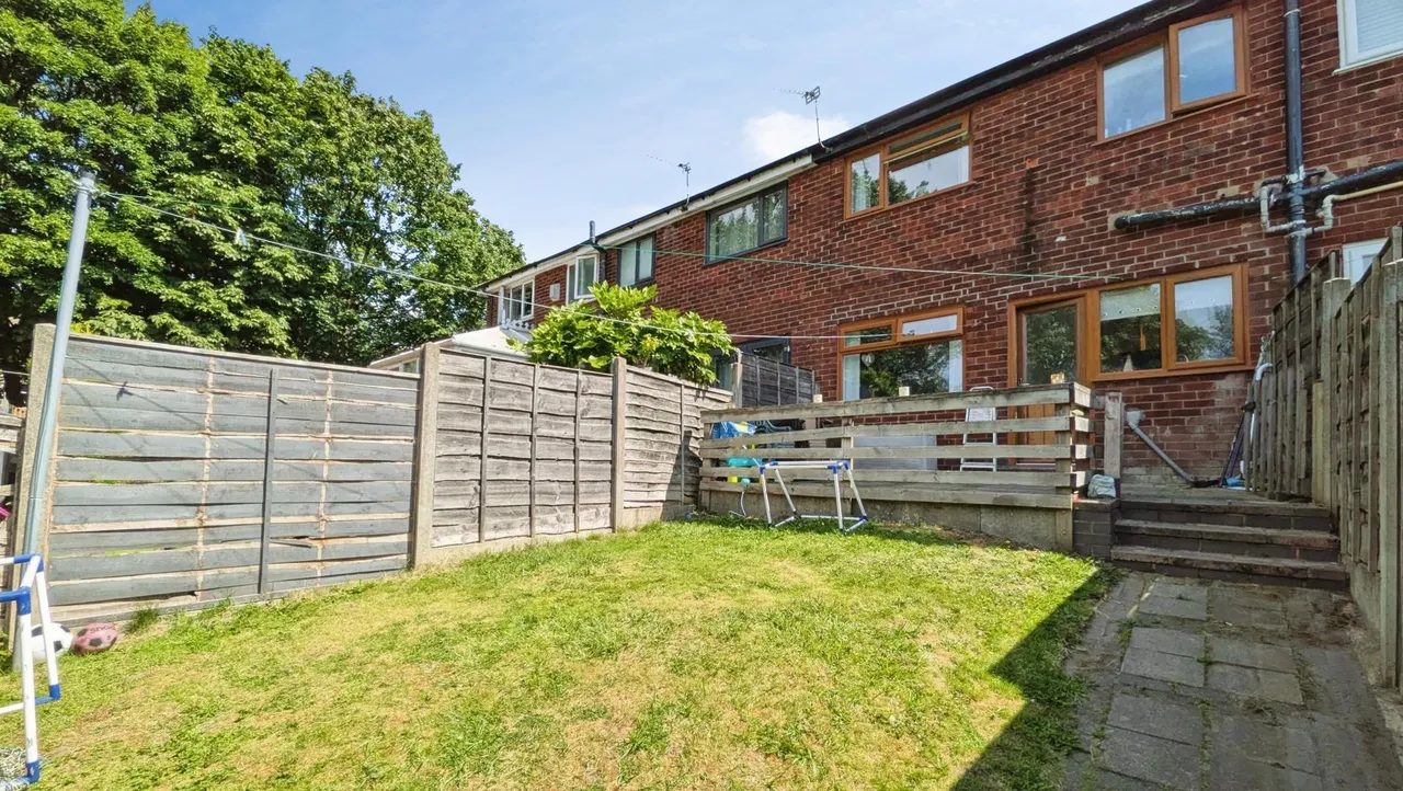 Dunham Street, Lees, OL4, photo 12
