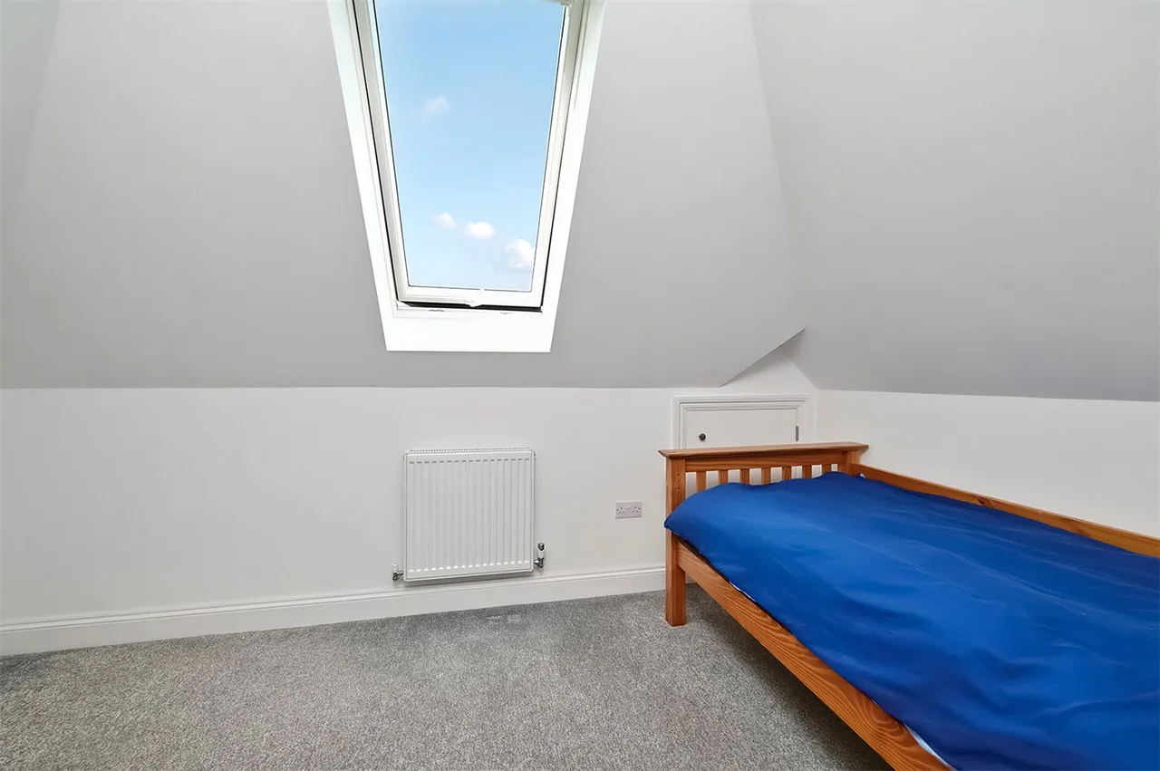 Coleford Bridge Road, Mytchett, Camberley, Surrey, GU16 6DT, photo 13