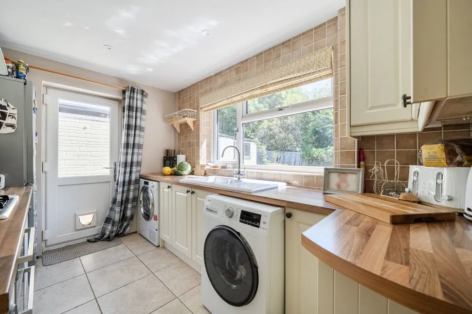 Stratford Road, Honeybourne, Worcestershire, WR11, photo 4
