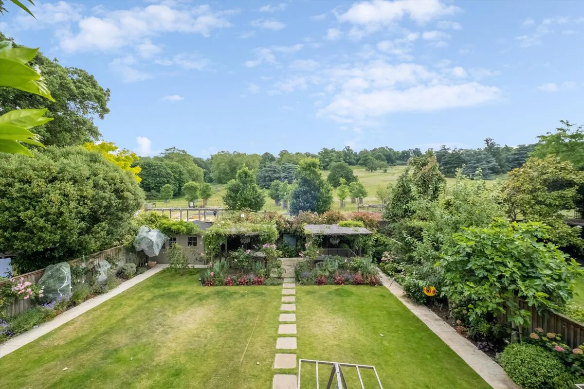 Cedar Heights, Richmond, TW10, photo 2