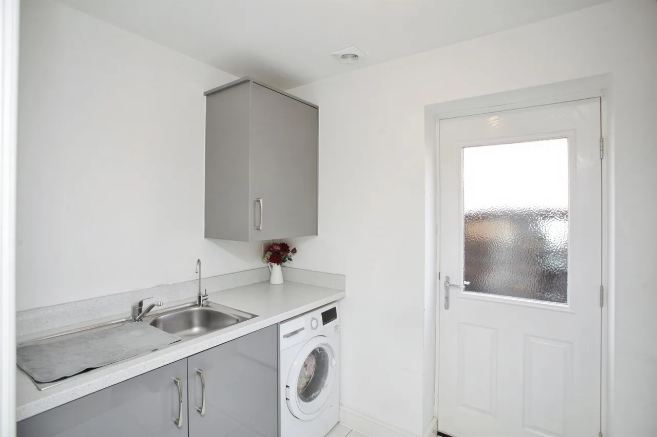 Anthorn Close, Houlton, Rugby, photo 8