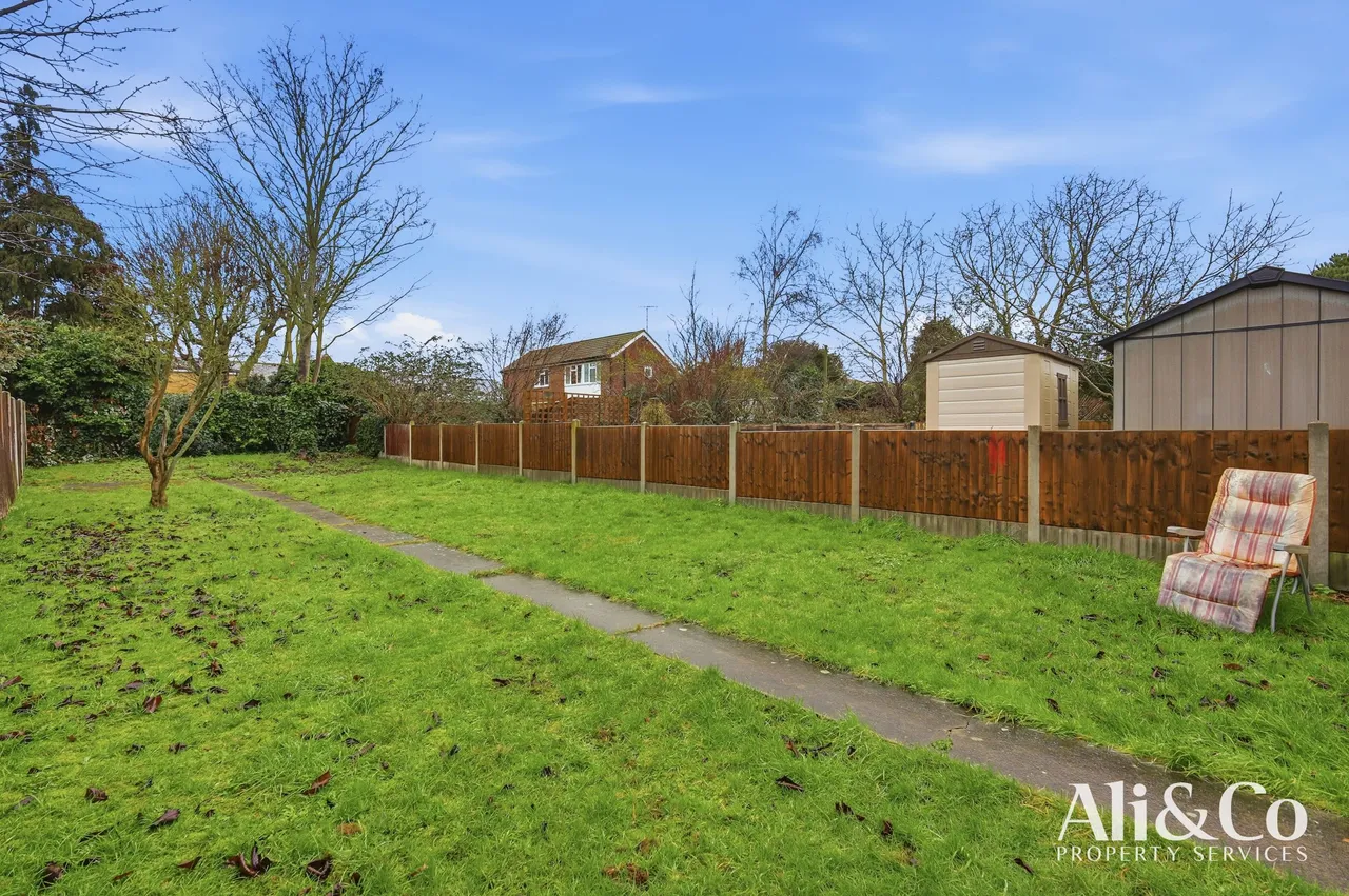 Heathview Road, Grays, Essex, RM16 2RS, photo 20