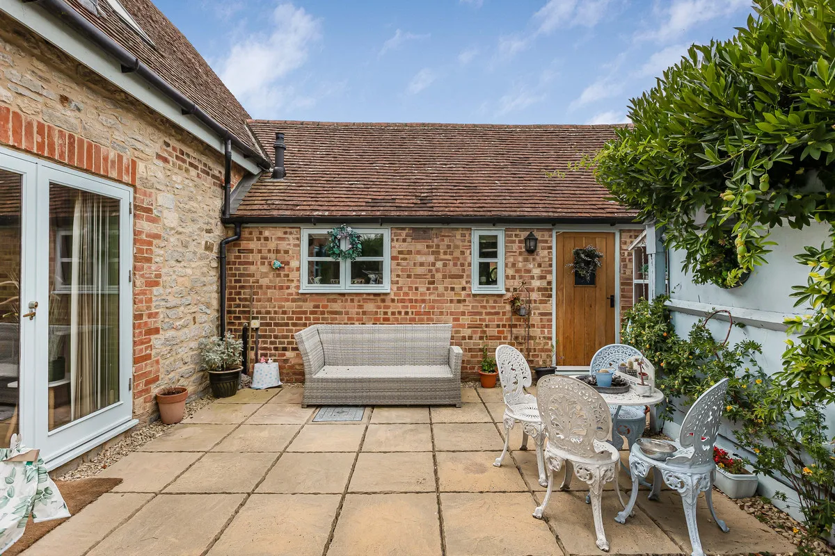 Park Farm, Ambrosden, photo 44