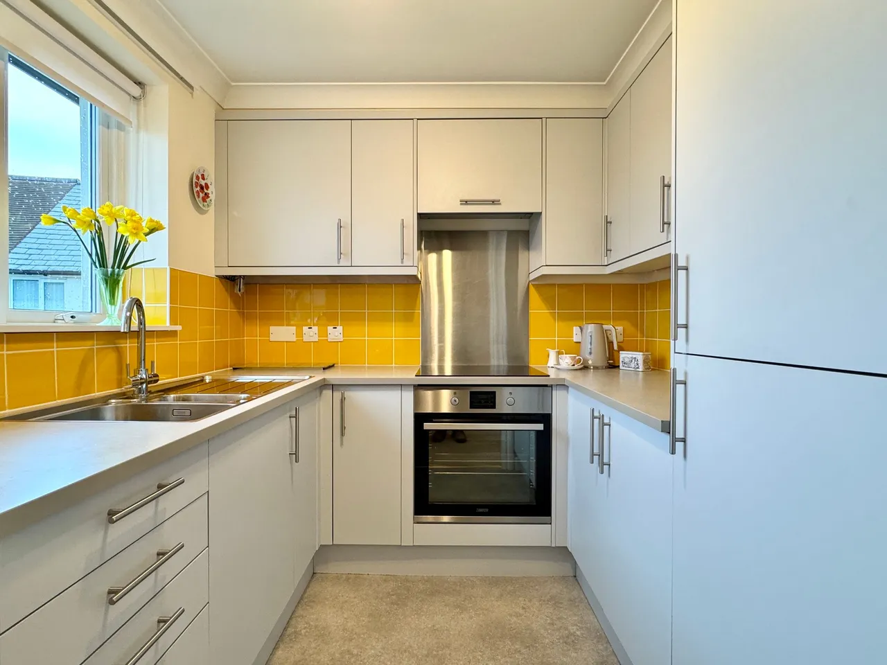Swan Lane, Dove Court, SN7, photo 5