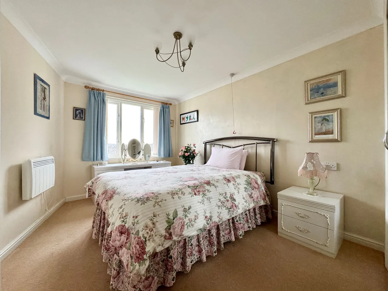 Swan Lane, Dove Court, SN7, photo 8
