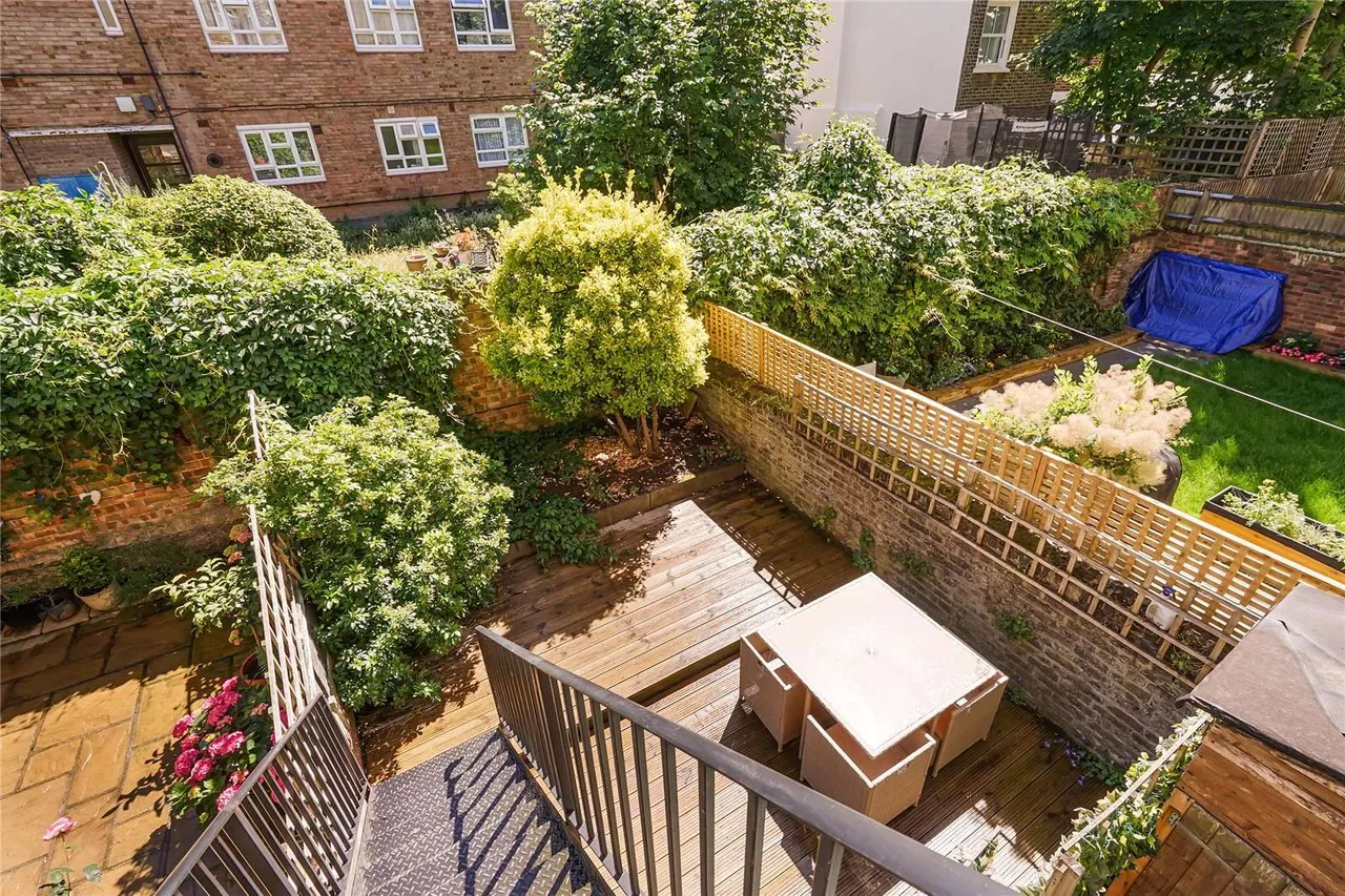 Hetley Road, London, W12 8BA, photo 3