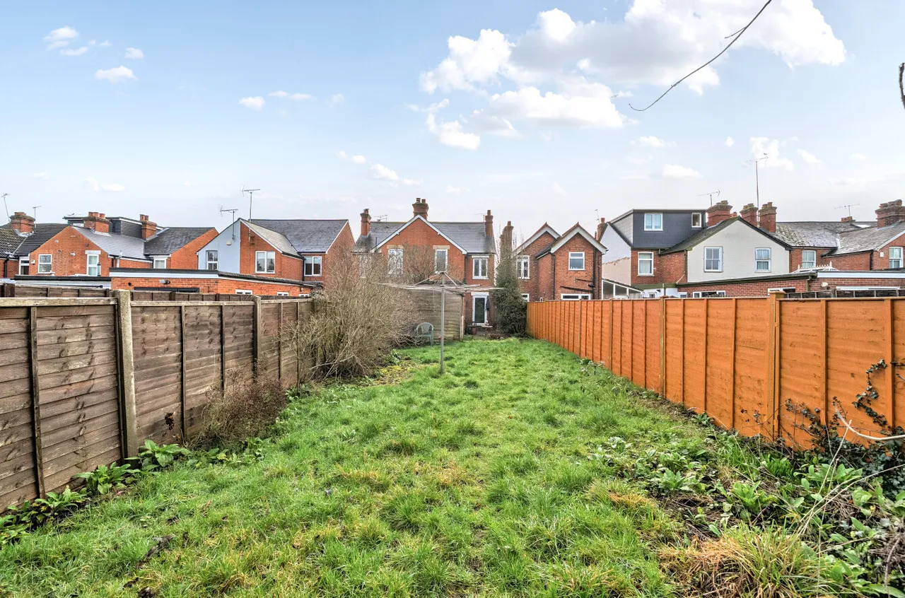 Wescott Road, Wokingham, Berkshire, RG40 2ES, photo 2
