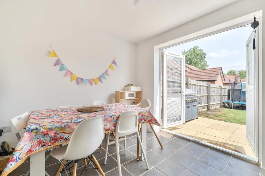 The Hawthorns, Sutton Courtenay, OX14, photo 6