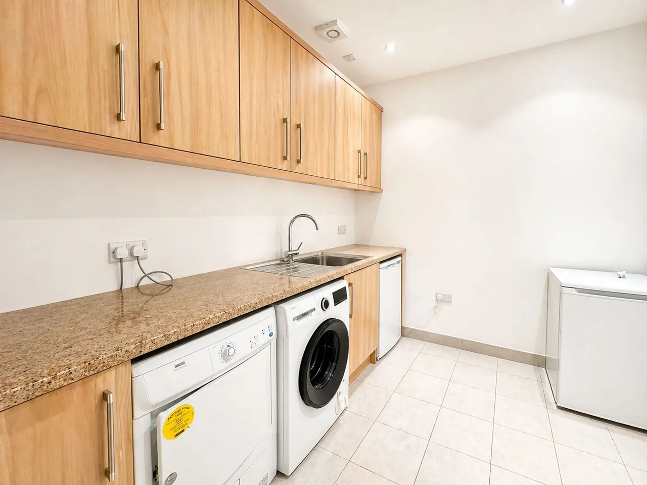 Warwick Drive, Hale, WA15, photo 9