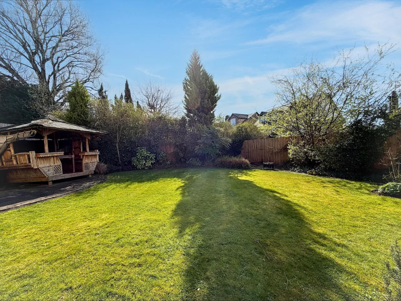 Warwick Drive, Hale, WA15, photo 31