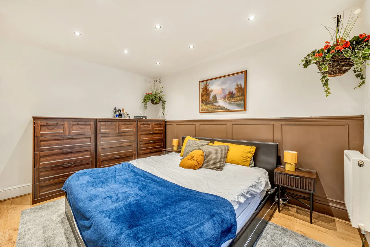 Imperial Close, Harrow, HA2, photo 3