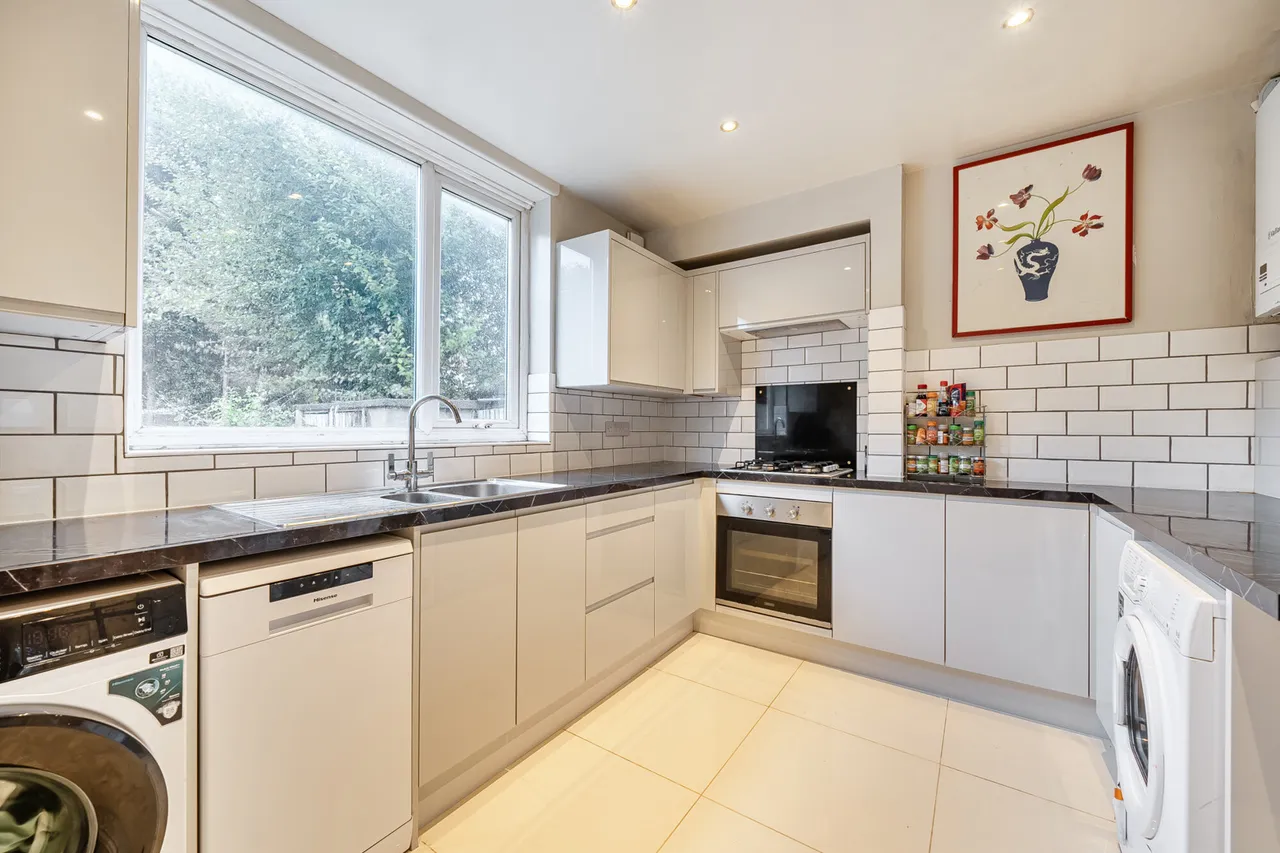 Imperial Close, Harrow, HA2, photo 14