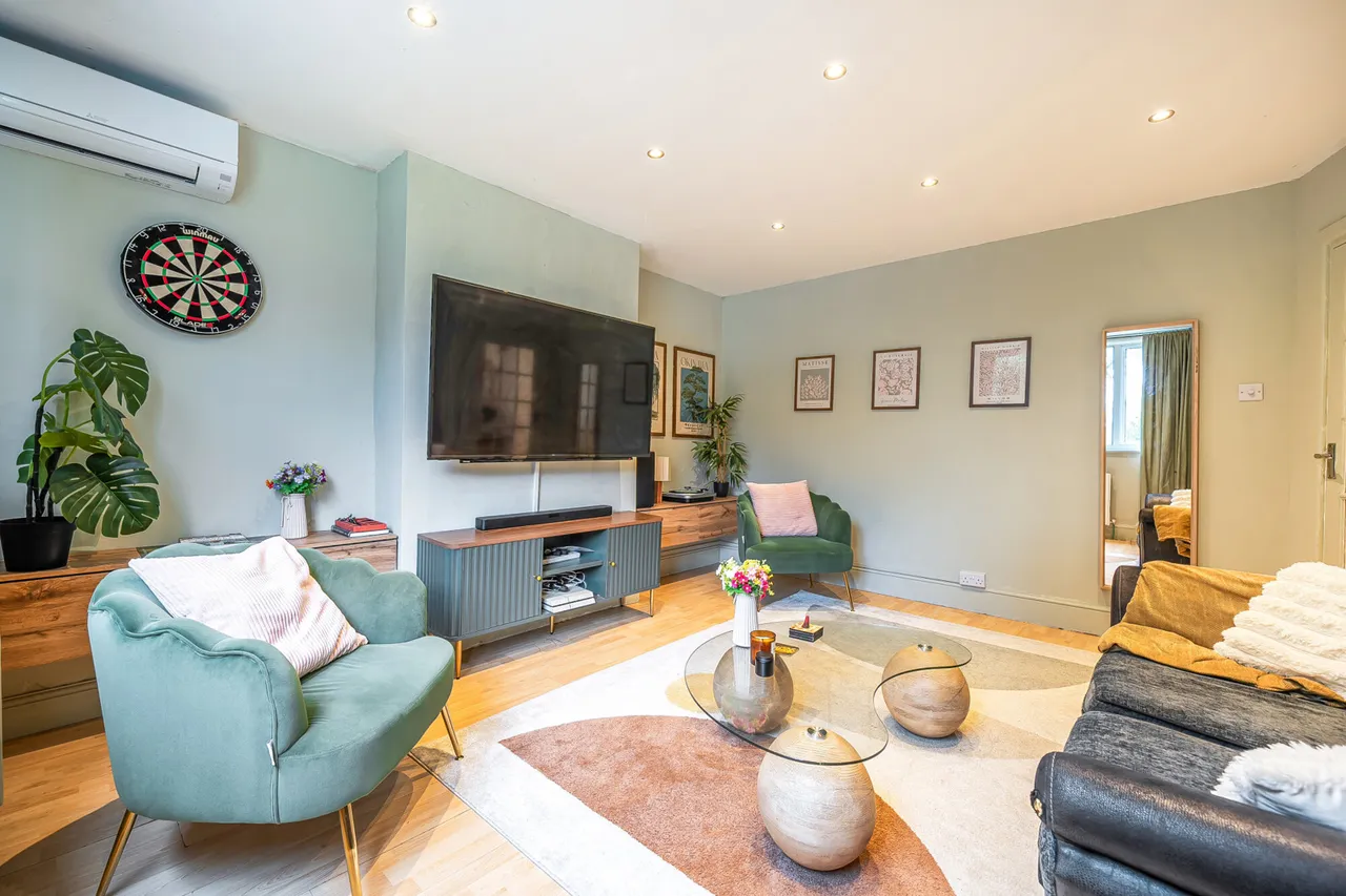 Imperial Close, Harrow, HA2, photo 12
