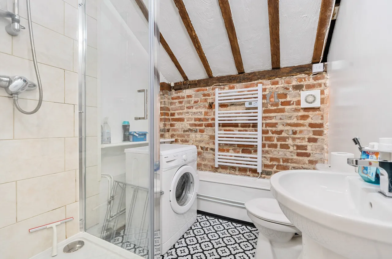 Farnham Road, Farnham, GU10, photo 5