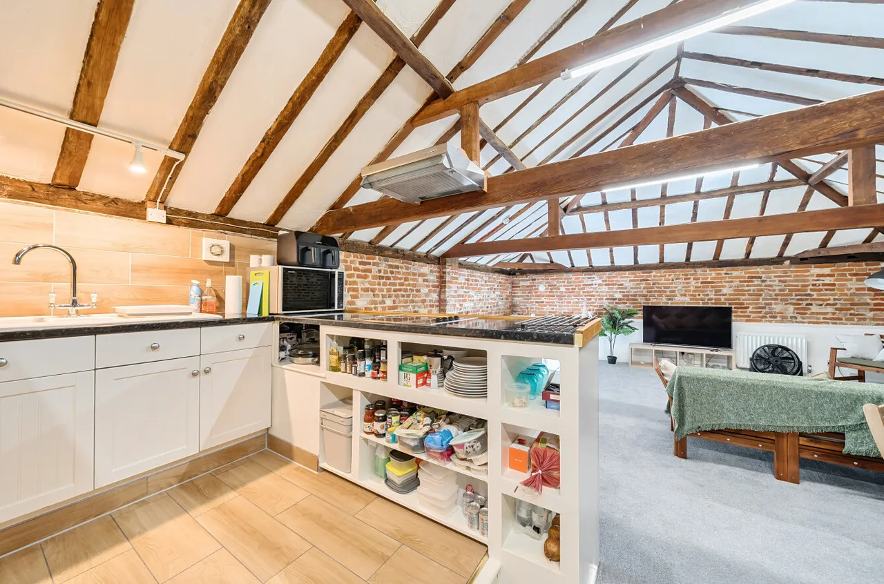 Farnham Road, Farnham, GU10, photo 7